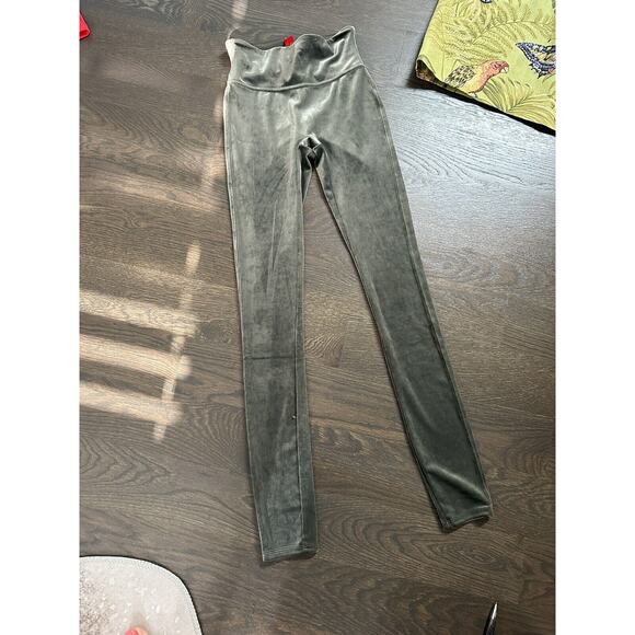 NEW~Spanx Velvet Core Shaping Leggings Pant in Dark Palm~ XS - Picture 4 of 5